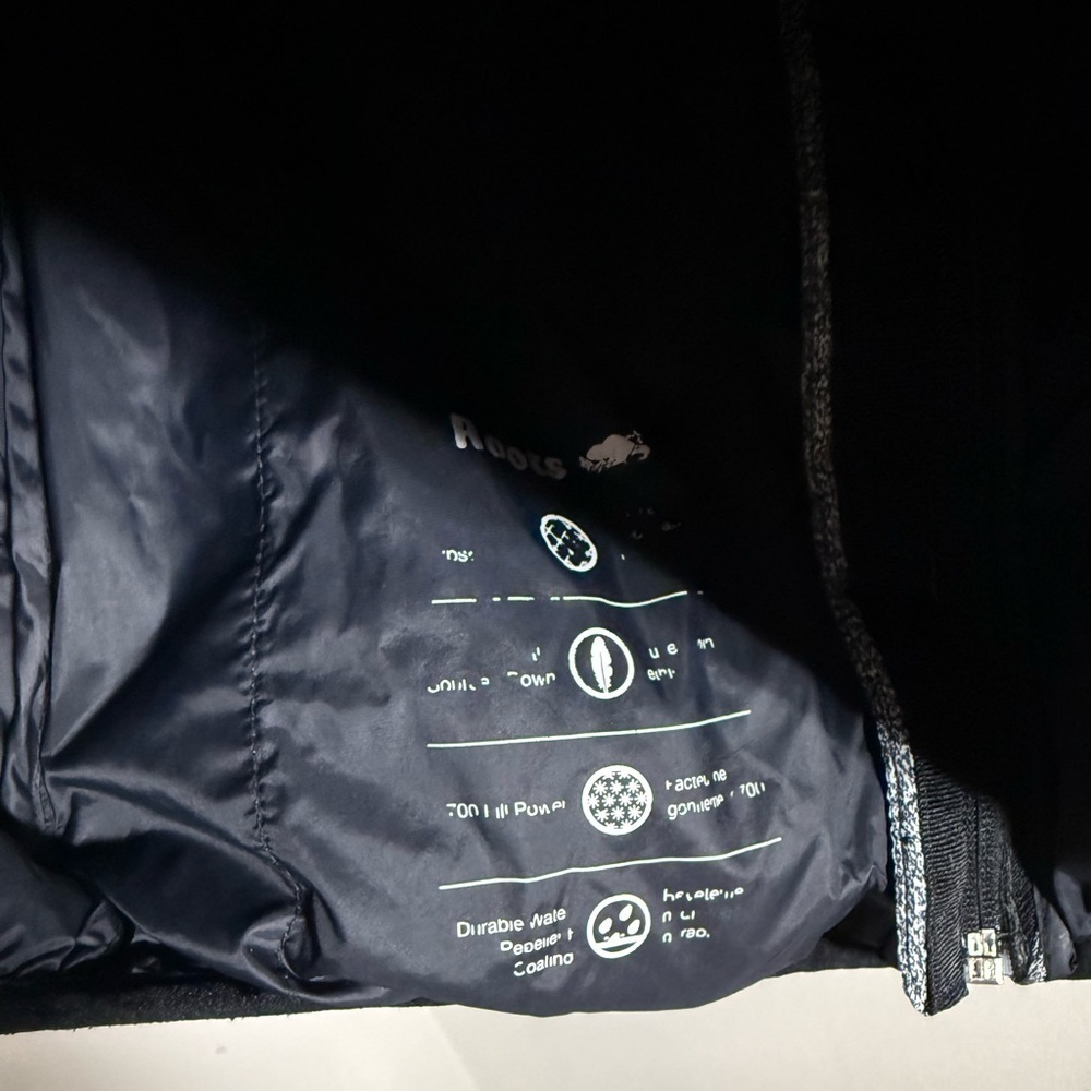Roots Packable Duck Down Puffer Jacket Salt & Pepper size XS - Picture 7 of 10